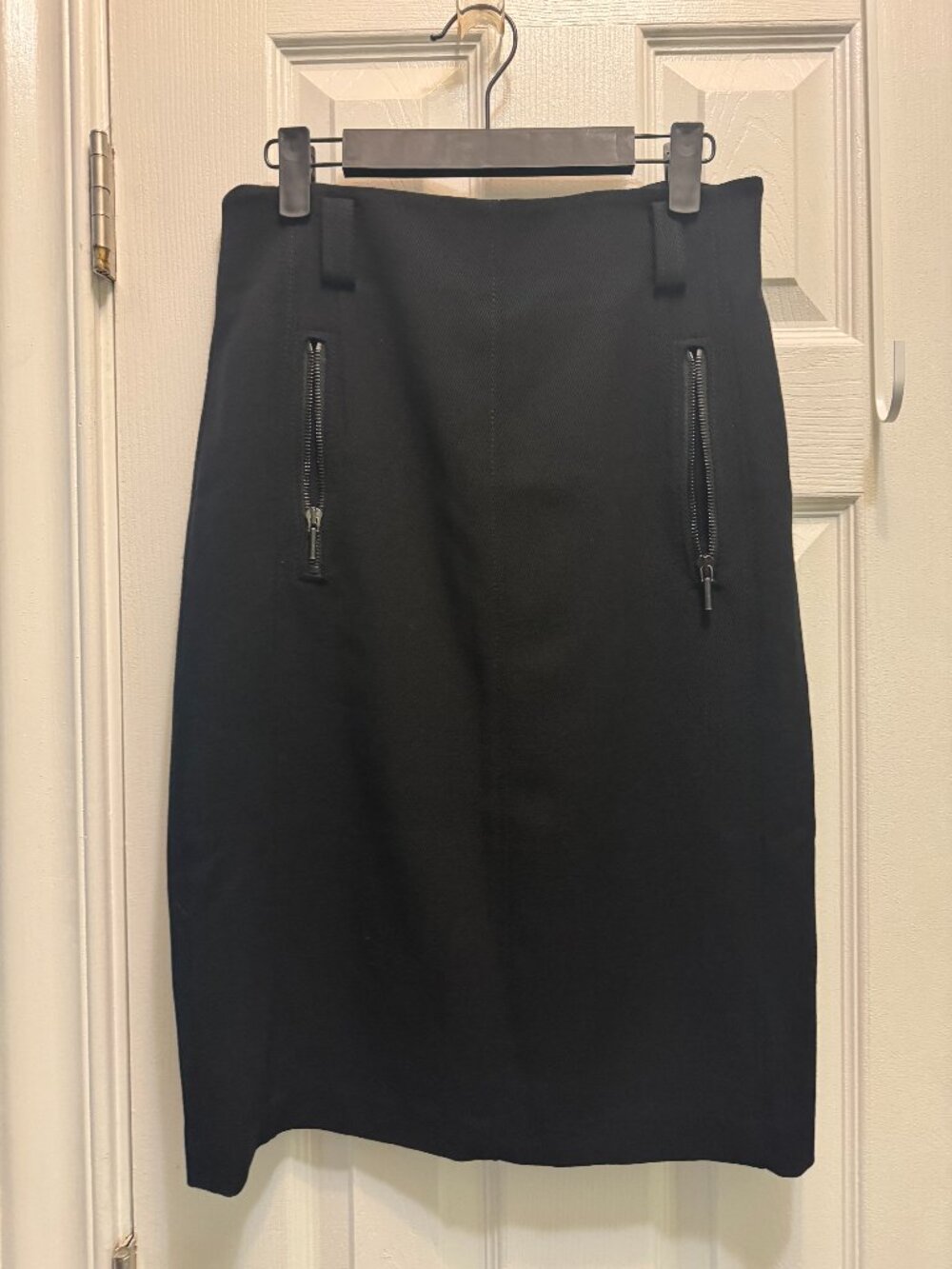 AKRIS Punto, Black Skirt, Size US6